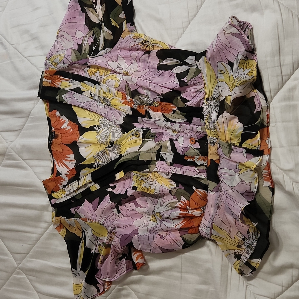 Guess women button blouse